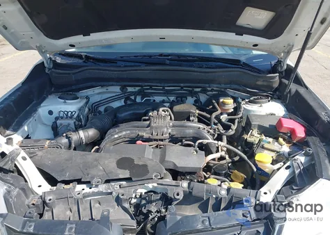 2014 Subaru Forester 2.5I Premium z USA, uszkodzony, nr VIN JF2SJACC6EG497914